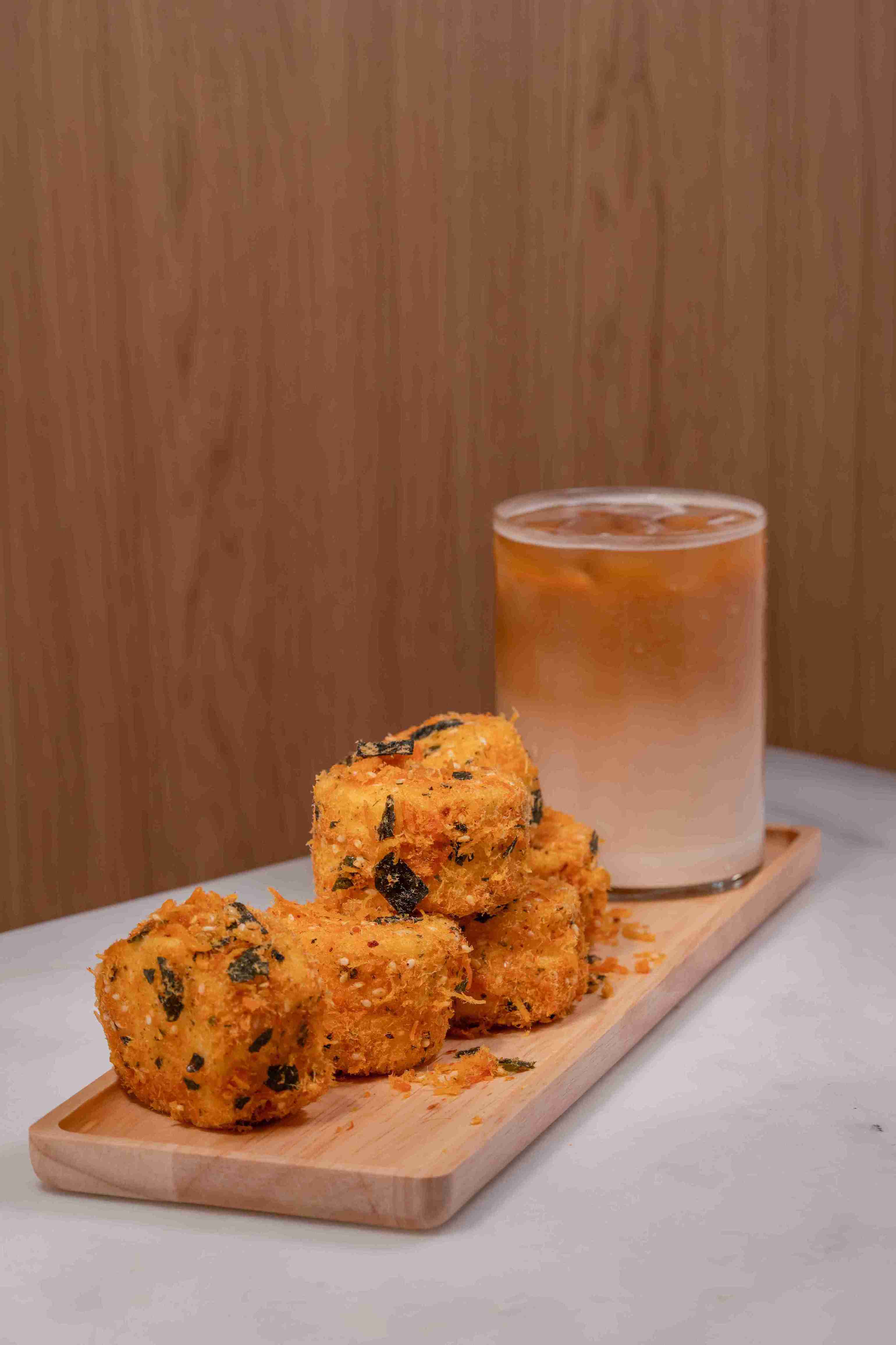 Seaweed Pork Floss Cake