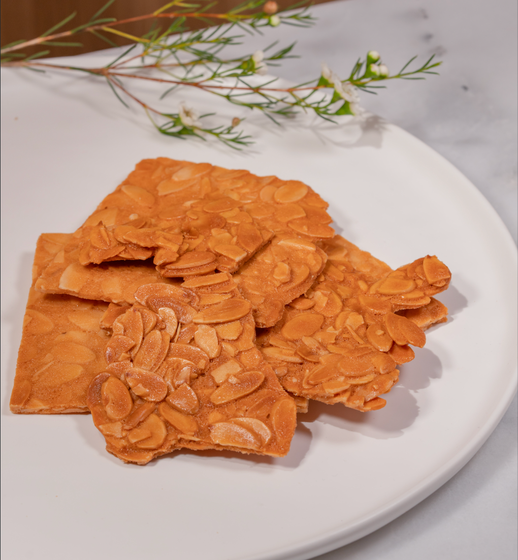 Almond Tuilets